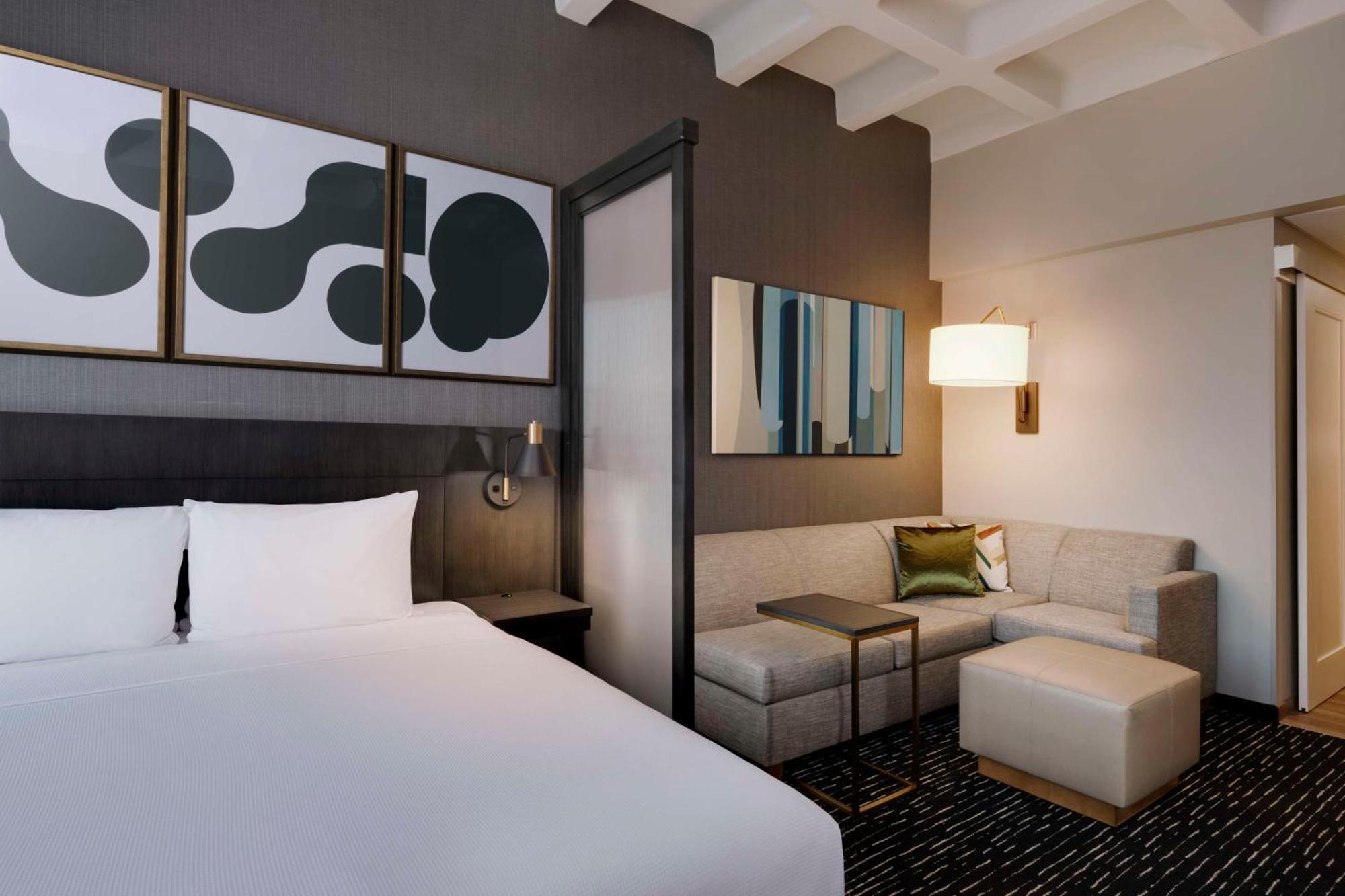 Hotel Hyatt House Lax Century Blvd 3*