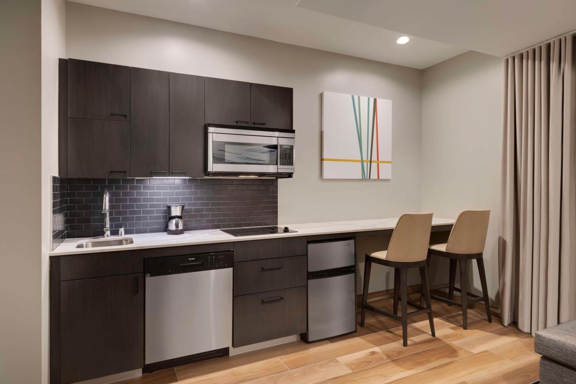 Hotel Hyatt House Lax Century Blvd